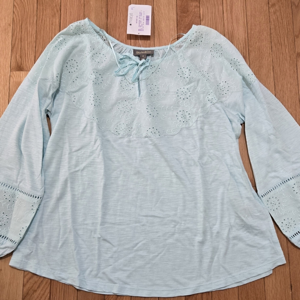 NWT Style & Co women's peasant blouse eyelet trim tie-neck size M - Picture 8 of 8